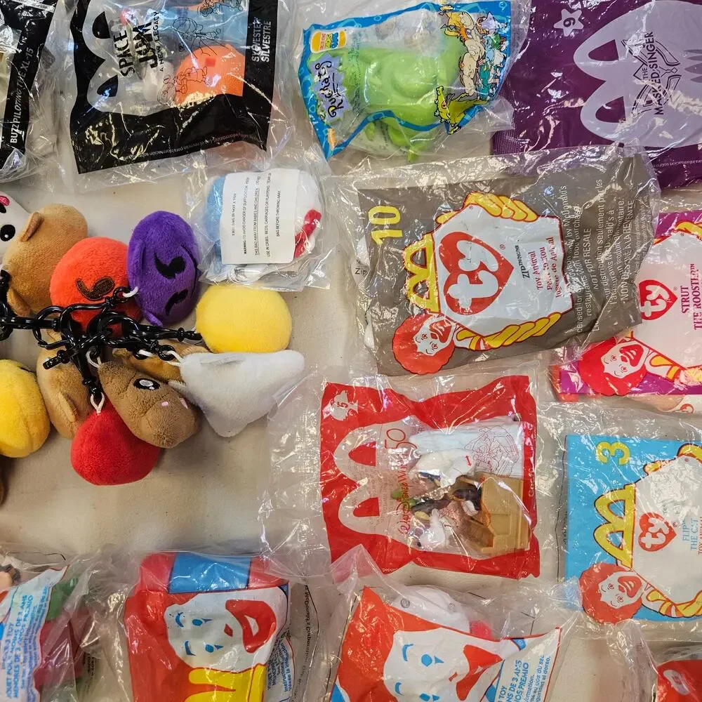 VINTAGE MCDONALDS HAPPY MEAL TOYS LOT TY BARBIE HOT WHEELS PLUSH FIGURES 90S 00S